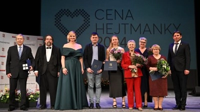 Kladeňák Petr Bořkovec dostal Cenu hejtmanky za hrdinský čin. Doučuje romské děti