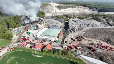 Lány: Množství plastu na místě bylo nepřiměřeně velké