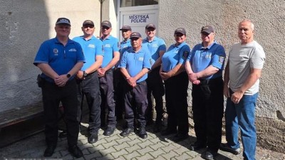 Asistenti prevence kriminality v Kladně rozšířili své dovednosti o sebeobranu