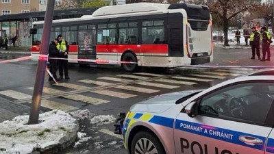 Řidič autobusu, kvůli kterému přišla žena o nohu, byl testován na pervitin