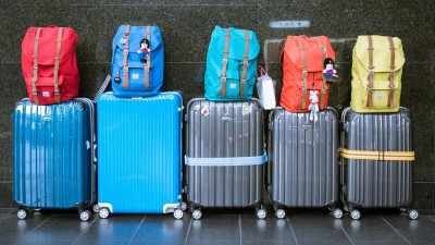 Můžete si skutečně koupit ztracené zavazadlo? Je to nesmysl, potvrzuje letiště Praha a reaguje na podvodné inzeráty