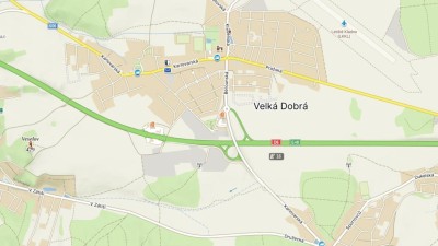 Nehoda na dálnici u Velké Dobré. Řidič usnul a auto vyletělo z dálnice