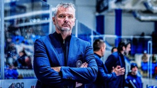 Ryt&iacute;ři Kladno měn&iacute; realizačn&iacute; t&yacute;m: David Čerm&aacute;k konč&iacute;, stř&iacute;dačku přeb&iacute;raj&iacute; Tom&aacute;&scaron; Plekanec, Jiř&iacute; Burger a Ivan Majesk&yacute;